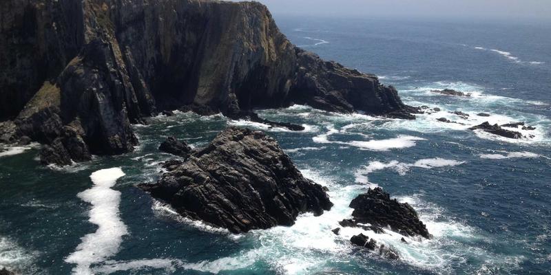 台湾交友新趋势：在线聊天中的台语文字化与客语输入法如何重塑社交对话